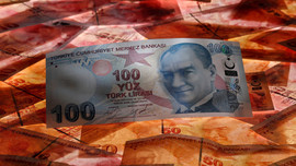 TL'de oynaklık en yüksek seviyeye ulaştı