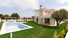 Yazlık konutlar normal evleri geride bıraktı!