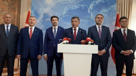 Davutoğlu AK Parti'den istifa etti