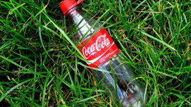 Plastik atıklar listesinde Coca-Cola ilk sırada