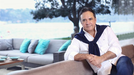 Ünlü iş adamı yalısının satışını tamamladı!