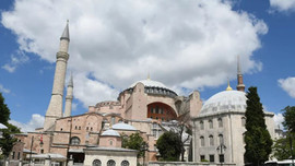 Ayasofya 86 yıl aradan sonra ibadete açılacak