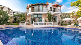 Tam kapanmada kiralık villalar revaçta