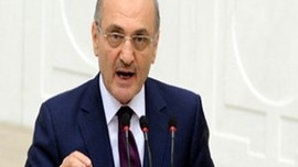 Bakan Bayraktar: Başbakan istifa etmeli!