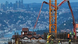 Çamlıca Tepesi'ndeki cami yükseliyor