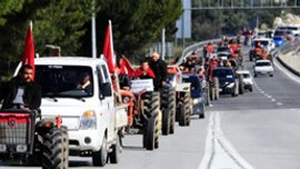İzmir'de traktörlü 2B eylemi!