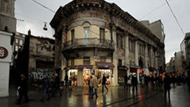 İstiklal'in meşhur hanı satıldı!