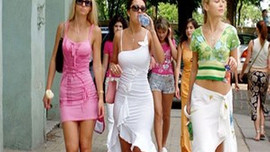 Rus'lar gelmez oldu!