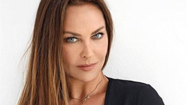 Hülya Avşar orayı devretmek zorunda kaldı!