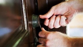 Çilingir ve anahtarcıdan mutlaka oda kaydı sorun