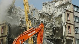 Beyoğlu Emniyeti'nin eski binası yıkıldı