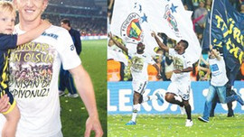 Sloganlı tişörtten rekor gelir