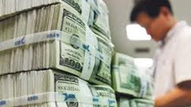 Siyasi gerginlik yabancıyı korkuttu