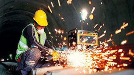 Avrupa sanayi üretiminde azalma var