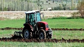 Davutoğlu yem ve gübrede KDV'yi kaldırdı