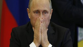 Dünyada petrol fiyatlarının düşmesi Rusya'yı zora sokuyor