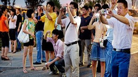 60 doları olan herkes...