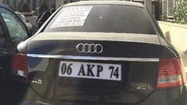 Bu plakaya bakın ne kadar istiyor