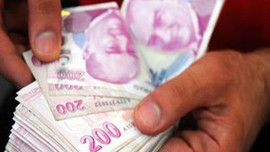 Herkesin gözü bunda...