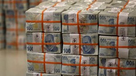 Bütçe Mart'ta açık verdi