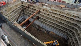 Rezidans inşaatında feci kaza!