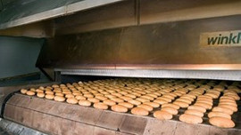 Kırmızı mercedes ağlıyor