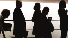 İşgücüne katılanların yarısı işe, yarısı eve