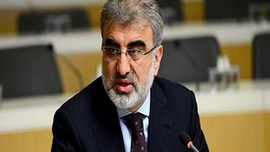 Bakan Yıldız'dan petrol açıklaması