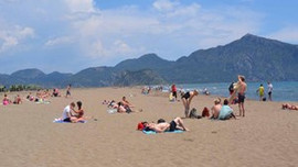 Turizmci ve çevrecilerin İztuzu endişesi