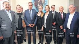 Demirören ailesinden Soma’ya iki anlamlı hediye