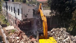 Ermeni Yetimhanesi yıkılıyor