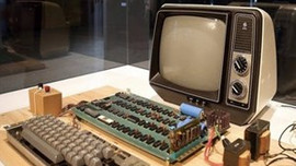 Çöpe attığı bilgisayar 200 bin dolara satıldı