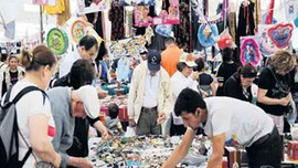 Salı Pazarı'nda ikinci el kavgası