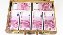 175 bin Euro buldu! Polise teslim etti!