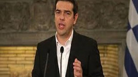 Çipras yumruğunu masaya vurdu!