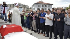 Doğutürkisten için gıyabi cenaze namazı kılındı.