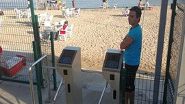 Caddebostan 1 Plajı'na artık İstanbul Kart girilebiliyor