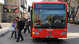 İzmir'de toplu ulaşım 4 günden beri ücretsiz