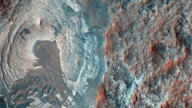 Mars'ta cam bulundu!