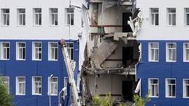 Kışla çöktü: 23 asker hayatını kaybetti!