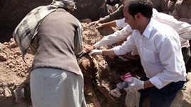 Tarihi sur çöktü, 6 ölü!