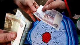 Rus ekonomisi bir beden küçüldü!