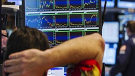 Çin değer kaybediyor!