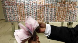 Milyonerlerin bankadaki parası 550 milyar lirayı geçti