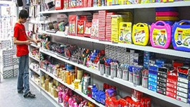 Okulların geç açılması esnafı vurdu