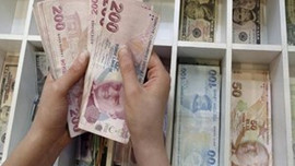 Dolar yükleşi zamları da getiryorzamlar kapıda