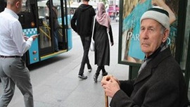 65 yaş üstü vatandaşı bedava taşımaya devam