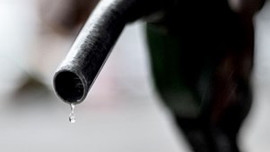 Bahreyn 33 yıl sonra akaryakıta zam yaptı