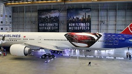 THY Batman v Superman: Adaletin Şafağı'na sponsor oldu