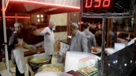 Gaziantepli tatlıcı dükkanına numaratör koydu